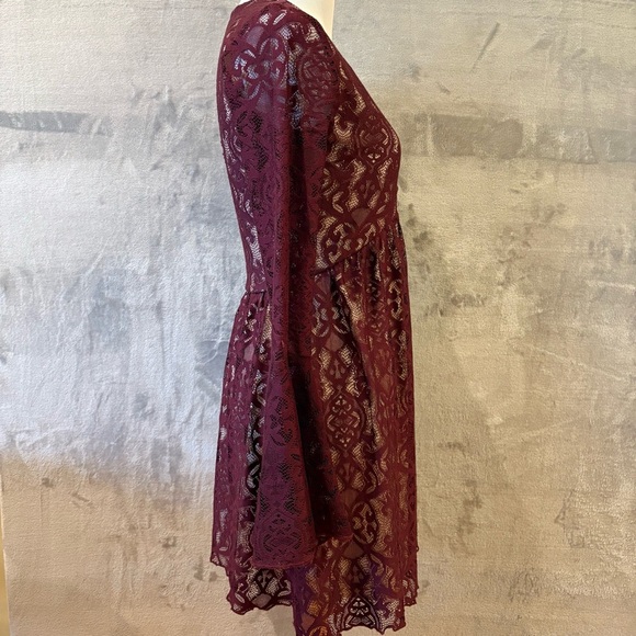 Witchcore Whimsigoth Feminine Lace Crochet Bell Sleeve w/Nude Lining Sz S - Picture 5 of 13